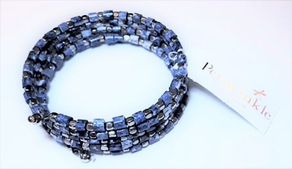 Periwinkle By Barlow Beaded Bangle Bracelet - Image 2